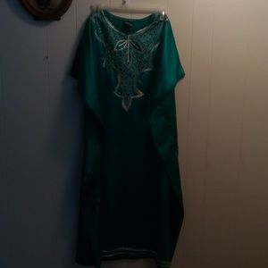 African scene dress